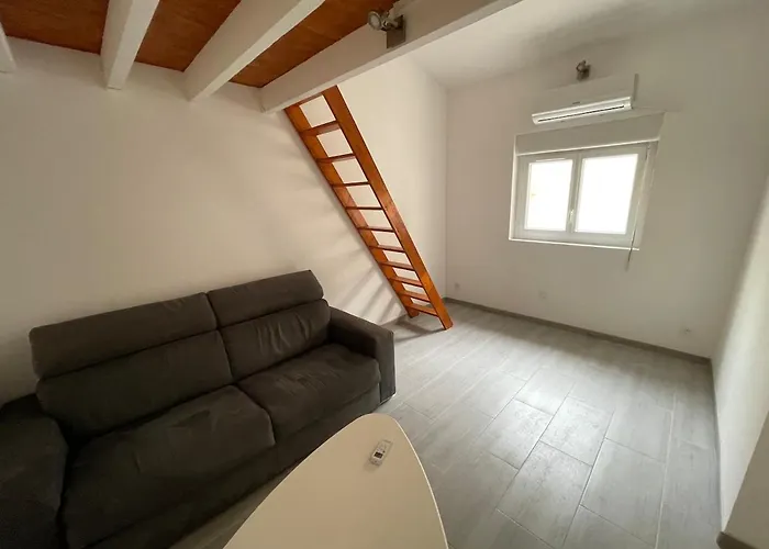 Chez Franou, Centre , Rez De Chaussee * Nimes